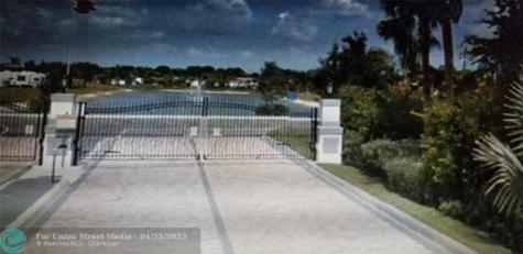 605 SW 42nd Cove Okeechobee FL 34974