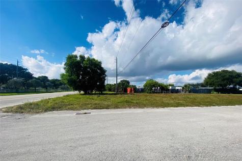 NW 19 Avenue Pompano Beach FL 33069