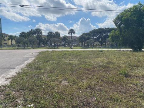 NW 19 Avenue Pompano Beach FL 33069