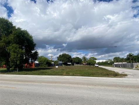 NW 19 Avenue Pompano Beach FL 33069