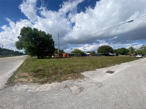 NW 19 Avenue Pompano Beach FL 33069