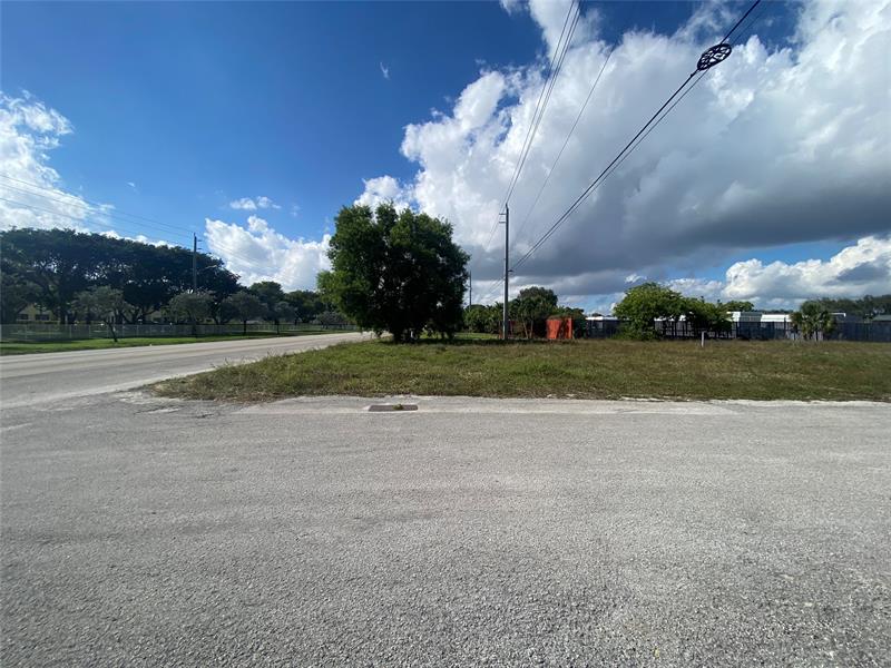 NW 19 Avenue Pompano Beach FL 33069