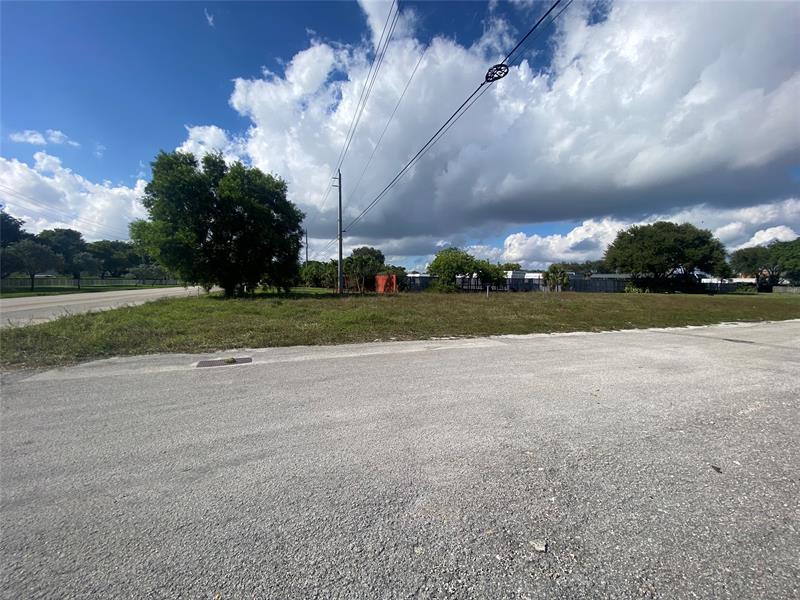 NW 19 Avenue Pompano Beach FL 33069