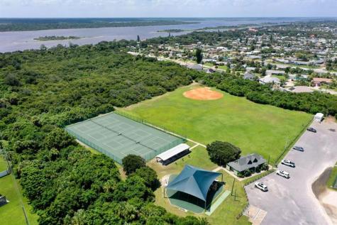 120 Via Madrid Ormond Beach FL 32176