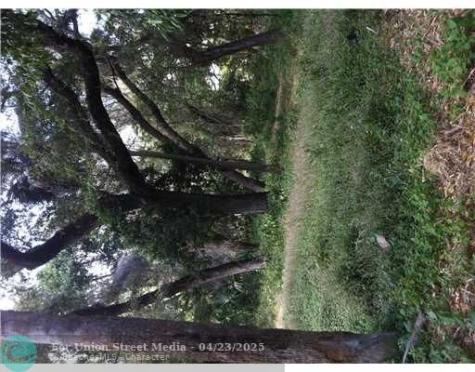 Other City - In The State Of Florida FL 33857