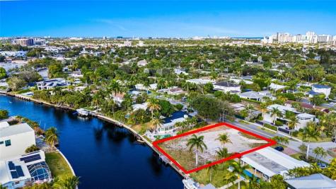 2501 Middle River Drive Fort Lauderdale FL 33305