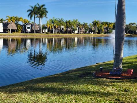 551 SW 42nd Cove Okeechobee FL 34974