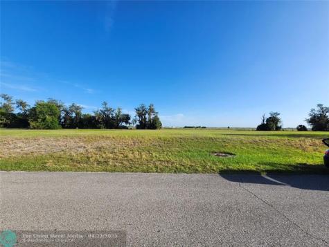 7933 Castile Road Sebring FL 33876