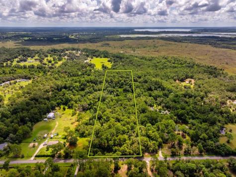 40200 Emeralda Island Road Leesburg FL 34788
