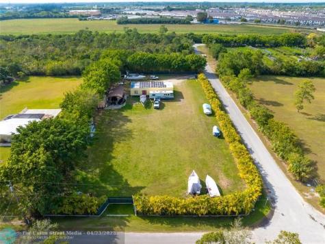 23600 SW 125 Avenue Homestead FL 33032