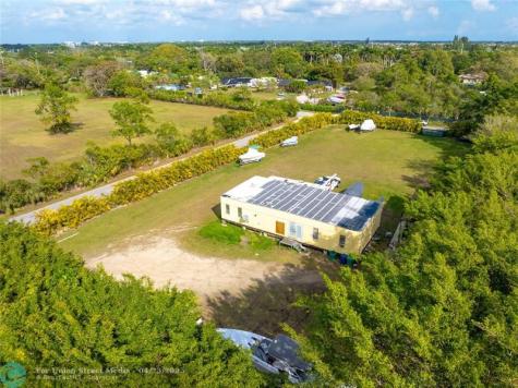 23600 SW 125 Avenue Homestead FL 33032