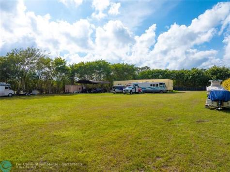 23600 SW 125 Avenue Homestead FL 33032