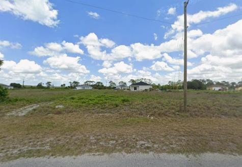 9050 Green Circle Port LaBelle FL 33935