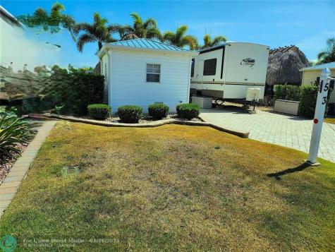542 SW 40th Cove Lot 53 Okeechobee FL 34974