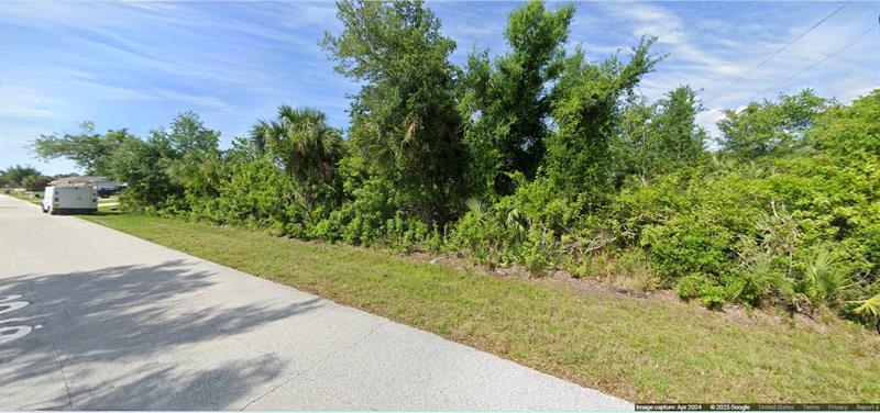 6195 Herb Street Englewood FL 34224