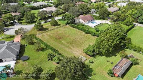 20411 SW 51st Street Fort Lauderdale FL 33332