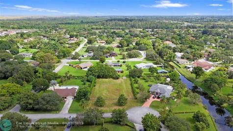 20411 SW 51st Street Fort Lauderdale FL 33332
