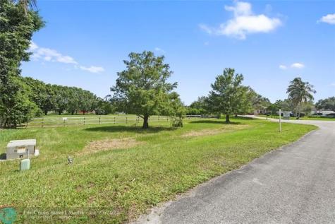 20411 SW 51st Street Fort Lauderdale FL 33332