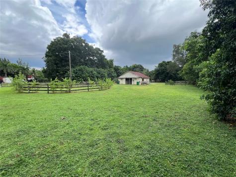 1765 Back Lot SW 112th Avenue Davie FL 33325