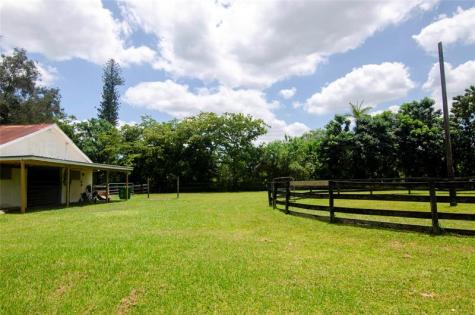 1765 Back Lot SW 112th Avenue Davie FL 33325