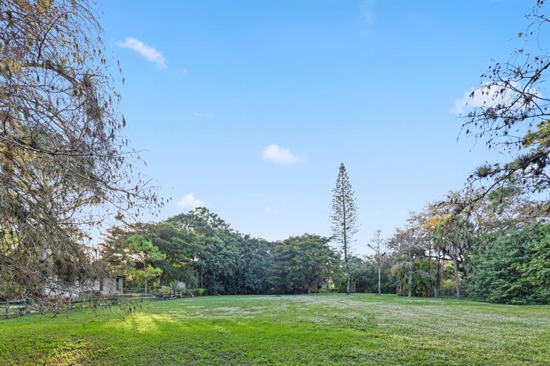 5911 NW 66th Way Parkland FL 33067