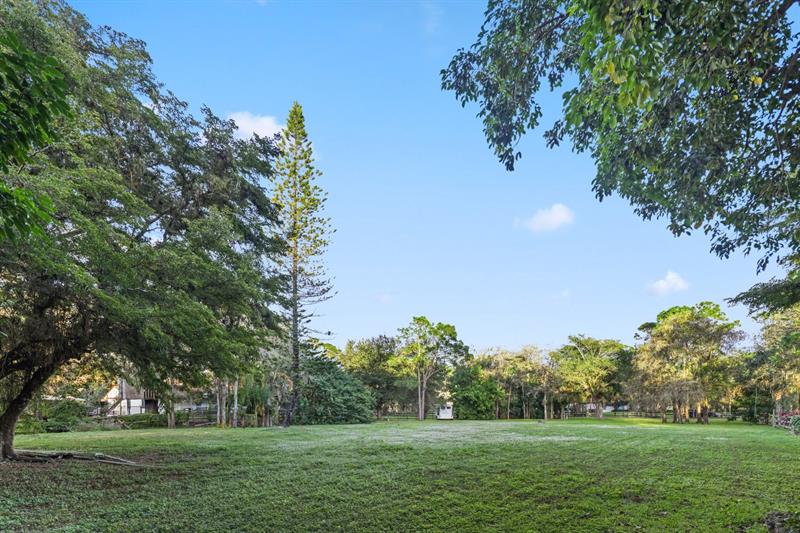 5911 NW 66th Way Parkland FL 33067