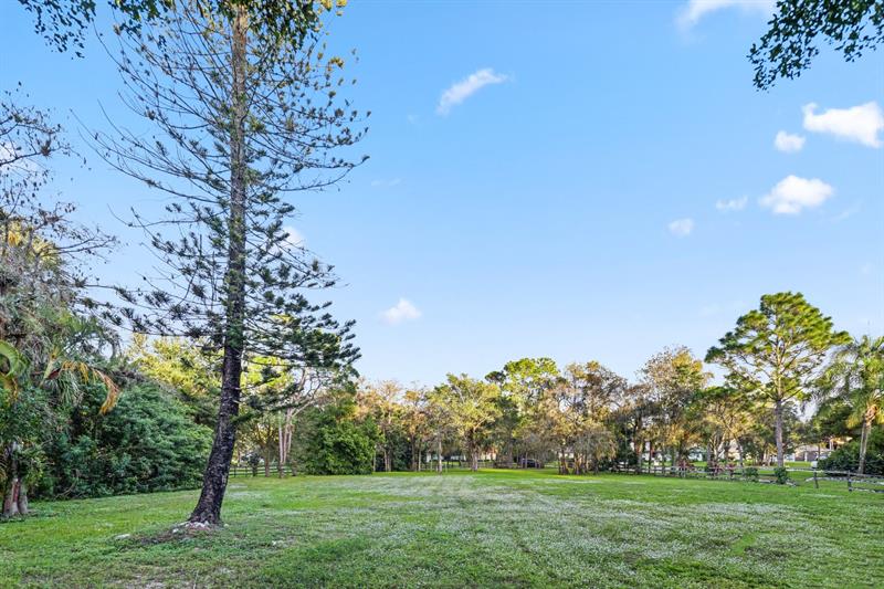 5911 NW 66th Way Parkland FL 33067