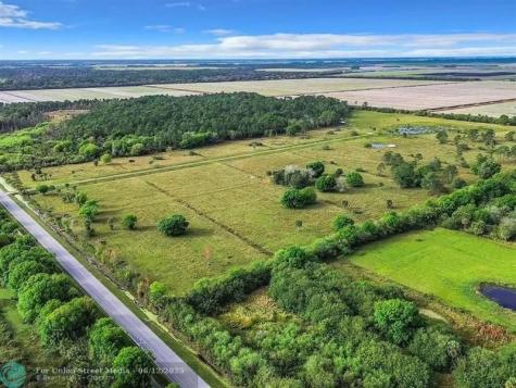 2777 Everhigh Acres Road Clewiston FL 33440