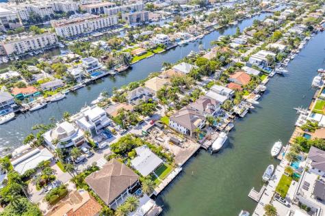 1725 SE 13th Street Fort Lauderdale FL 33316