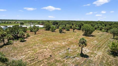 xx Bedu Court Loxahatchee FL 33470