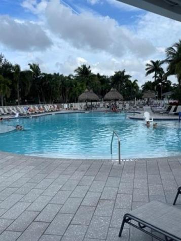 483 S Cortez Drive Circle S Margate FL 33068