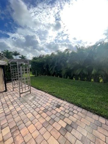 483 S Cortez Drive Circle S Margate FL 33068