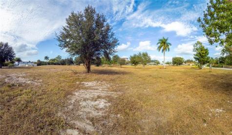140 S Sun N Lakes Boulevard Lake Placid FL 33852