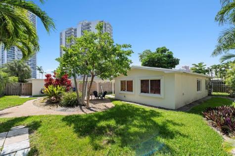 2713 NE 33rd Avenue Fort Lauderdale FL 33308