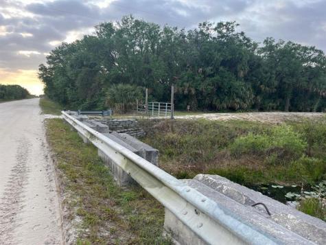 15148 NW 288th Street Okeechobee FL 34972