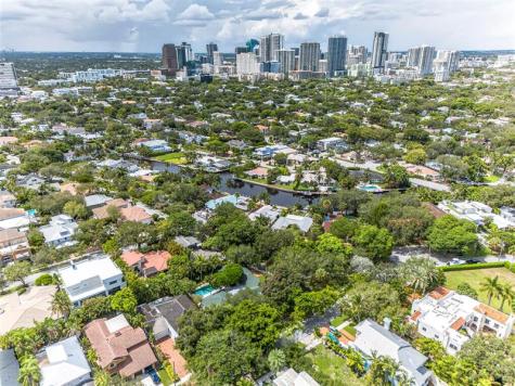 1017 SE 13th Terrace Fort Lauderdale FL 33316