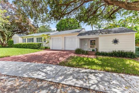 1017 SE 13th Terrace Fort Lauderdale FL 33316