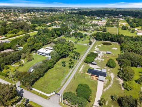 14501 Mustang Trail Southwest Ranches FL 33330