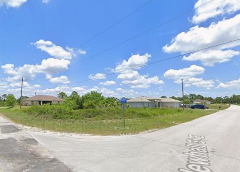 731 Newhall Street Lehigh Acres FL 33974