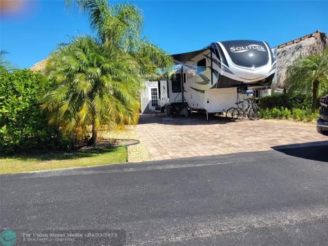 545 SW 40th Cove Okeechobee FL 34974