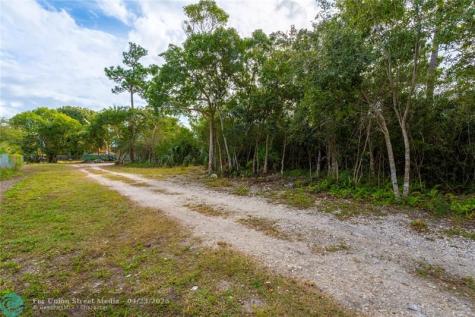 23625 SW 125 Homestead FL 33032