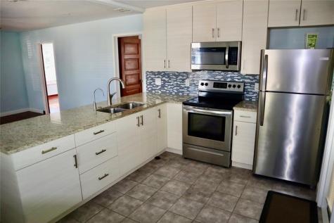 1338 - 1384 NE 35th Street Oakland Park FL 33334