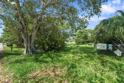 1865 Donnell Road West Palm Beach FL 33409