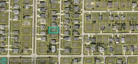 1322 NW 7th Place Cape Coral FL 33993