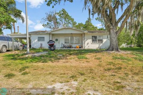 672 State Road 78 Okeechobee FL 34974