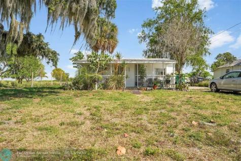 672 State Road 78 Okeechobee FL 34974