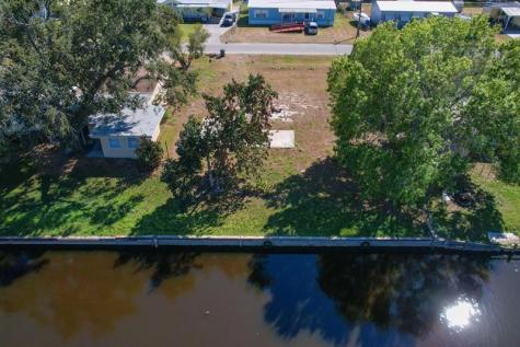 2937 SE 21st Court Okeechobee FL 34974