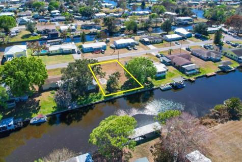2937 SE 21st Court Okeechobee FL 34974