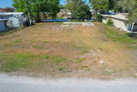 2937 SE 21st Court Okeechobee FL 34974
