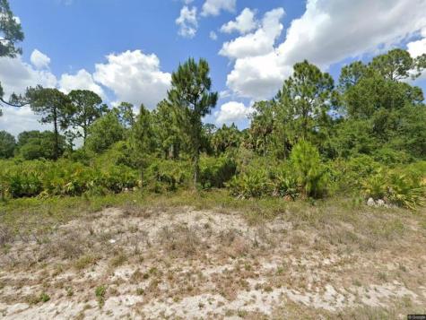 733 Palmer Street Lehigh Acres FL 33974
